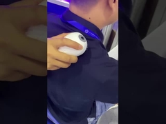 Φορητή ακουστική Shockwave μηχανή θεραπείας και δόνηση για τη μείωση Cellulite