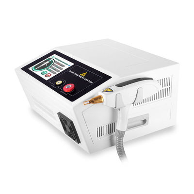 Επαγγελματική Q Switched Nd Yag Laser Machine Ηλεκτρονική μηχανή ομορφιάς για την τεντώση του δέρματος και την αφαίρεση χλοασμά