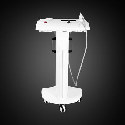 μηχανή ανελκυστήρων RF Microneedle προσώπου 10pin 3.5mm