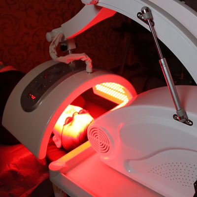 Οδηγημένη του προσώπου μηχανή Phototherapy για το δέρμα που λευκαίνει την αντι γήρανση αφαίρεσης ρυτίδων